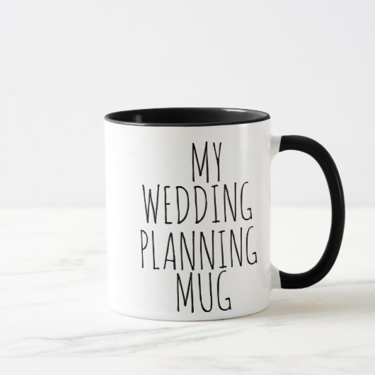 MA JEUNE MARIÉE DE TASSE DE PLANIFICATION DE (Droite)