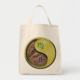 Maagd en metalen os tote bag