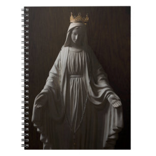Maagd Mary die een gouden kroonspiraal droeg Notitieboek