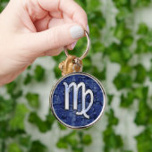 Maagd Zodiac-teken op Navy Blue Digitale Camo Deco Sleutelhanger (Hand)