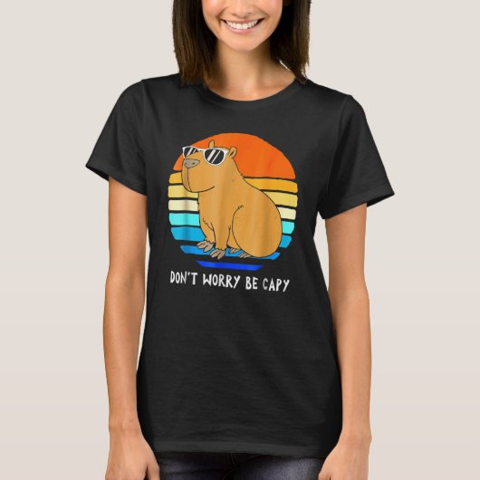 Maak je geen zorgen, wees Capy - Capybara  Retro T-shirt (Voorkant)
