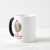 Maak kerstcadeau weer leuk, Trump MAGA grappig Magische Mok (Voorkant links)