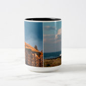 Maak uw eigen Aangepast Twee Foto Gepersonaliseerd Tweekleurige Koffiemok (Center)