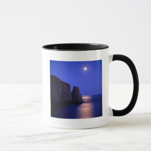 Maan bij schemering   Perce Rock Gaspe-kust Quebec Mok