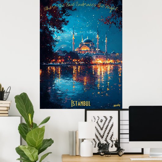 Maanverlichte Majesteit van Istanbul - betoverende Poster (Thuiskantoor)