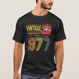 maart 1977 45 jaar oude verjaardag t-shirt