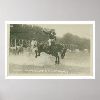 Mabel Strickland op Stranger. Poster