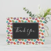 Macarons colorés mignons Merci Motif (Debout devant)