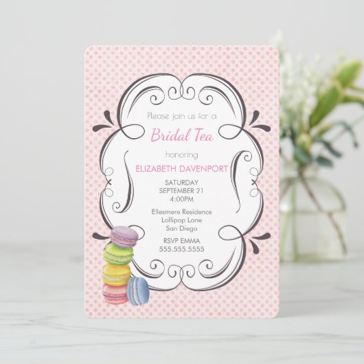 Macarons en Roze Polka Dots Bruidsthee Kaart (Staand voorkant)