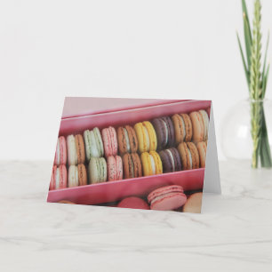 Macarons in verschillende kleuren kaart