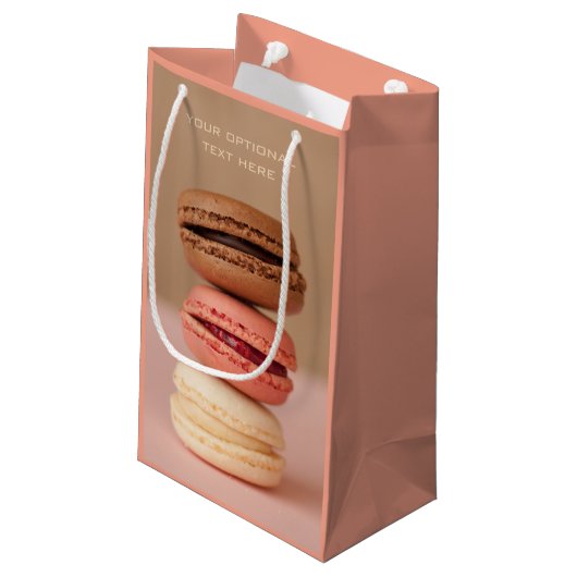 Macaroons aangepast cadeau klein cadeauzakje (Achterkant Gekanteld)