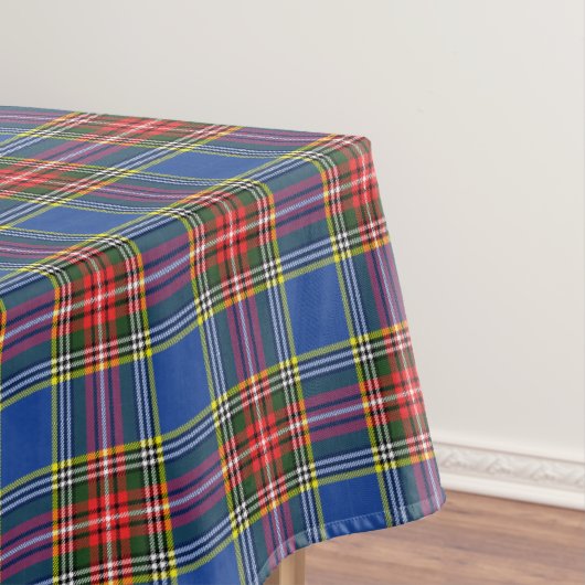 MacBeth Modern Tartan heeft een Schots kleurrijk Tafelkleed (Voorbeeld)