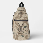 Maccabee Shield and Spears - woestijn Sling Bag (Voorkant)