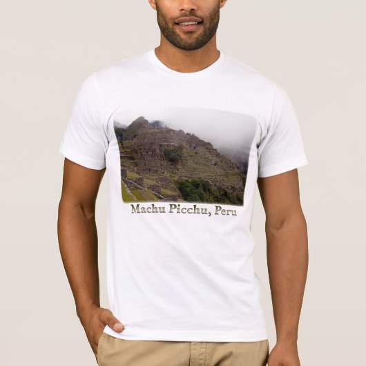 Machu Picchu Ruins, Peru gaat dicht T-shirt (Voorkant)