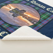 MacKenzie Clan's Eilean Donan Castle Tartan Sherpa Deken (3/4)