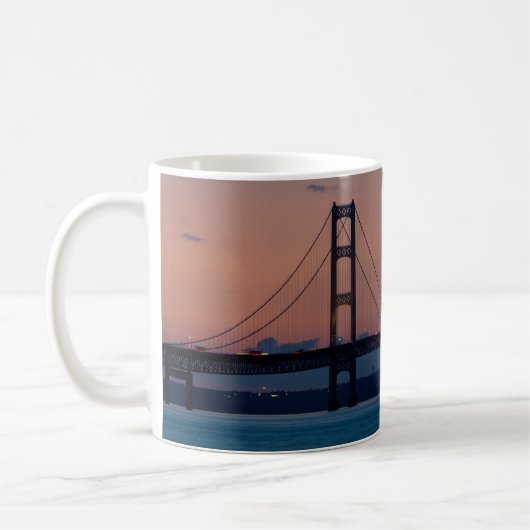 Mackinac Bridge bij Dusk Coffee Mok (Links)