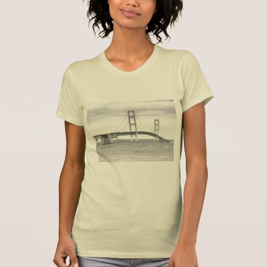 Mackinac Bridge T-shirt (Voorkant)