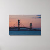 Mackinac-brug in Dusk Canvas Afdruk (Voorkant)