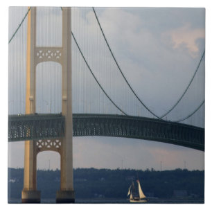 Mackinacbrug, Michigan, VS Tegeltje
