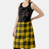 Macleod Clan Badge & Tartan Kilt Schort (Insitu)