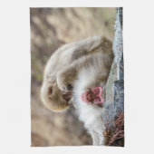 Macque Monkey, Genieten van het goede leven Theedoek (Verticaal)