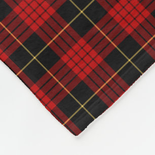 MacQueen Clan Red en Black Tartan Fleece Deken