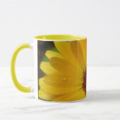 Macro Mug jaune Marigold (Gauche)