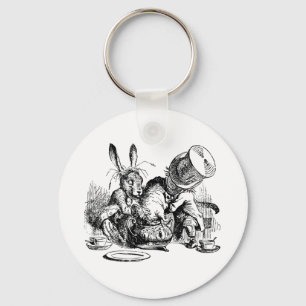 Mad Hatter en March Hare die de Dormouse duwen Sleutelhanger