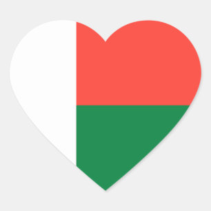 Madagaskar Flag Heart Sticker
