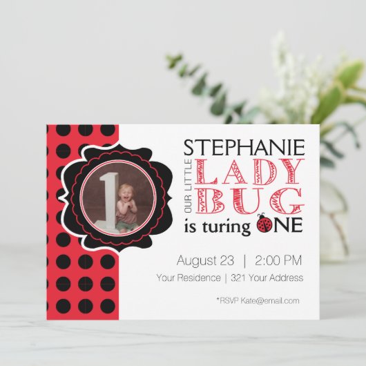 Madame Bug First Birthday Invitation (Debout devant)