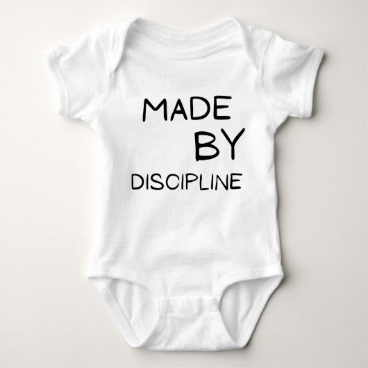 Made by Discipline Motivational Text DesignT-Shirt Romper (Voorkant)