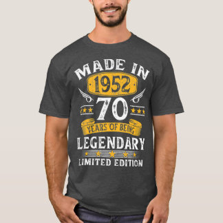 Made In 1952 70 Years Old Gifts 70th Birthday Gift T-shirt