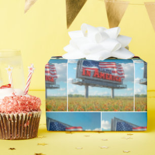 Made In America Billboard In Wilde Bloemen Cadeaupapier