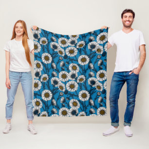 Madeliefjes op blauw fleece deken