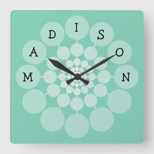 MADISON Modern Fun Name Clock Vierkante Klok (Voorkant)