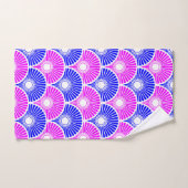 Magenta Blue Chinese Semi Circle Wave Pattern Bad Handdoek (Handdoek)