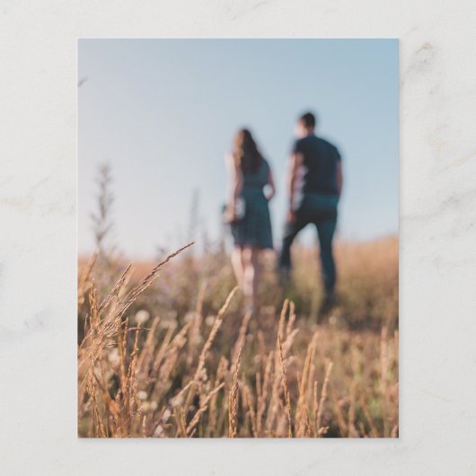 Magenta burgundy rozen sparen de datumuitnodiging (Achterkant)