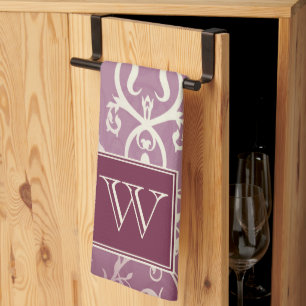 Magenta Elegant Flourish Monogram Serviette
