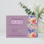 Magenta Floral Wedding RSVP Card (Debout devant)