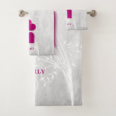 Magenta Hearts Ensemble de serviettes de bain pers (En situation)