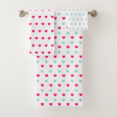 Magenta Rood en Licht Blauw hart op wit Bad Handdoek (Insitu)