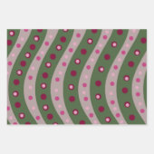 Magenta Roze Groen Springtime Polka Dot Patroon Inpakpapier Vel (Voorkant)