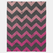 Magenta roze rood ombre donkergrijs chevron patroo fleece deken (Voorkant)