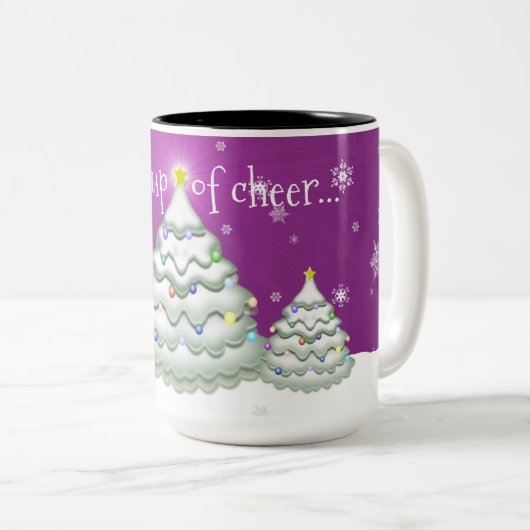 Magenta Snowy Arbre de Noël Mug (Devant droit)