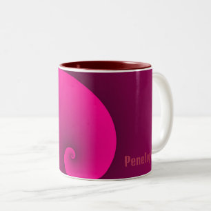 Magenta Spiral Monogram Modern Trendy Chic Tweekleurige Koffiemok