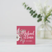 Magenta & White Floral Wedding Details QR Code Vierkante Visitekaartje (Staand voorkant)