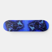 Magic Blue Horse die op de maanlichte Sterrennacht Skateboard (Horizontaal)