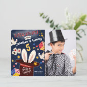 Magic Show Anniversaire Fête Invitation Image pers (Debout devant)