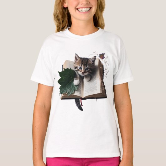 Magical Bookish Kitten Kids T-Shirt – Whimsical (Devant)