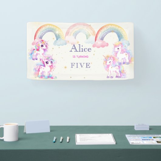 Magische eenhoorns en regenbogen waterverf verjaar spandoek (Beurs)